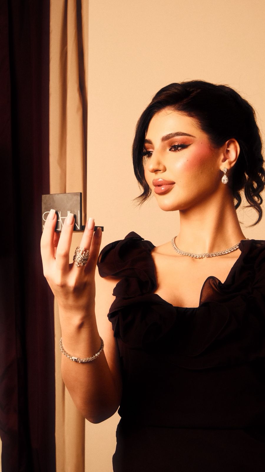 ميكب سهرة قلوي